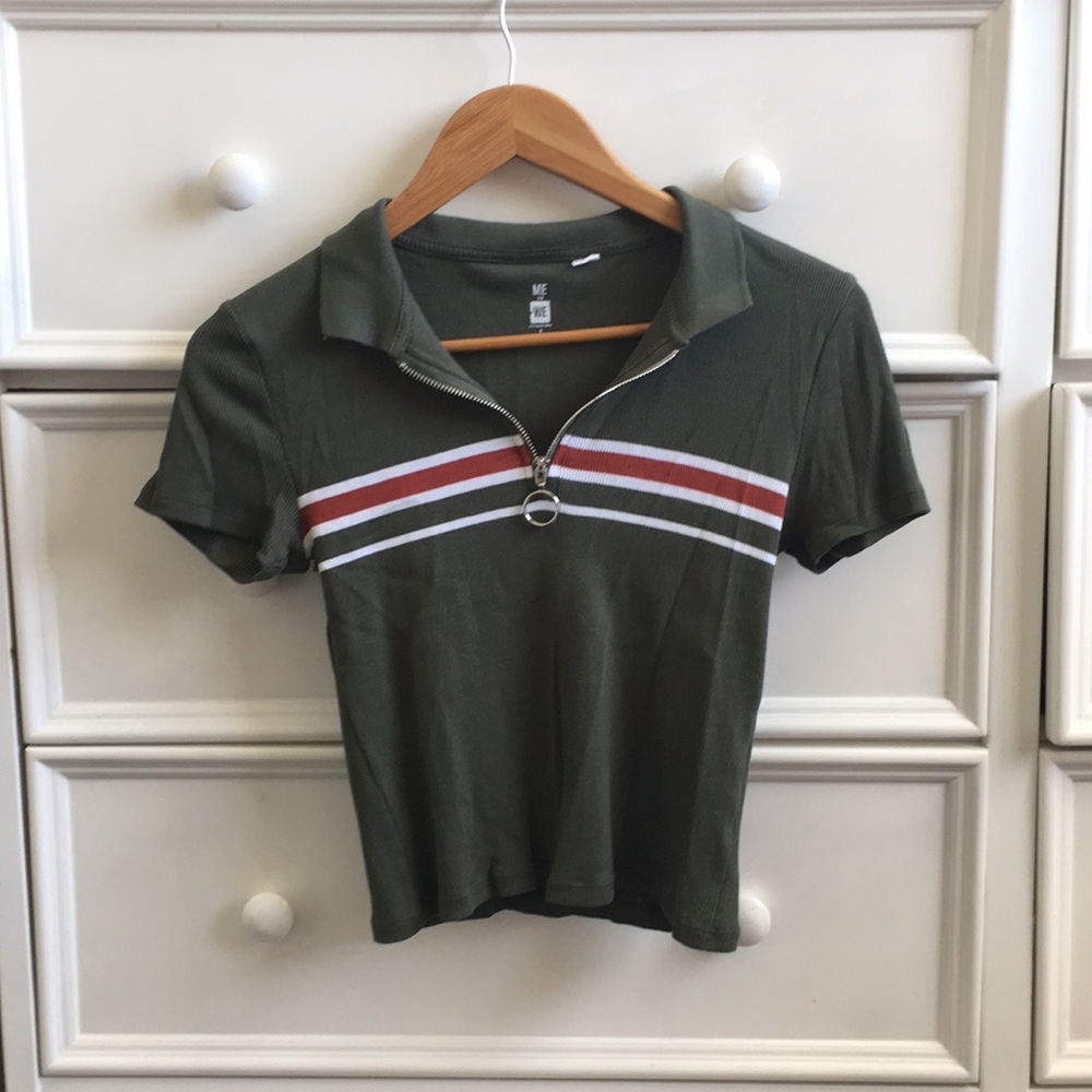 Green zipper polo t-shirt